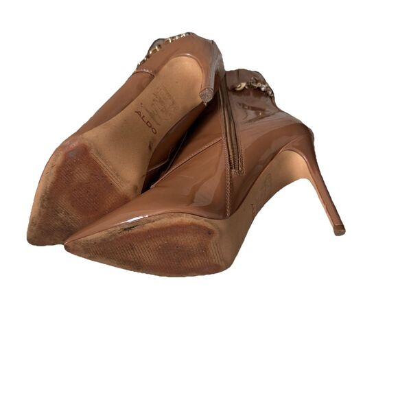 Aldo Women’s Patent Leather Tan Brown Lace Up stiletto Bootie Chain Gold Size 8 - Picture 8 of 8